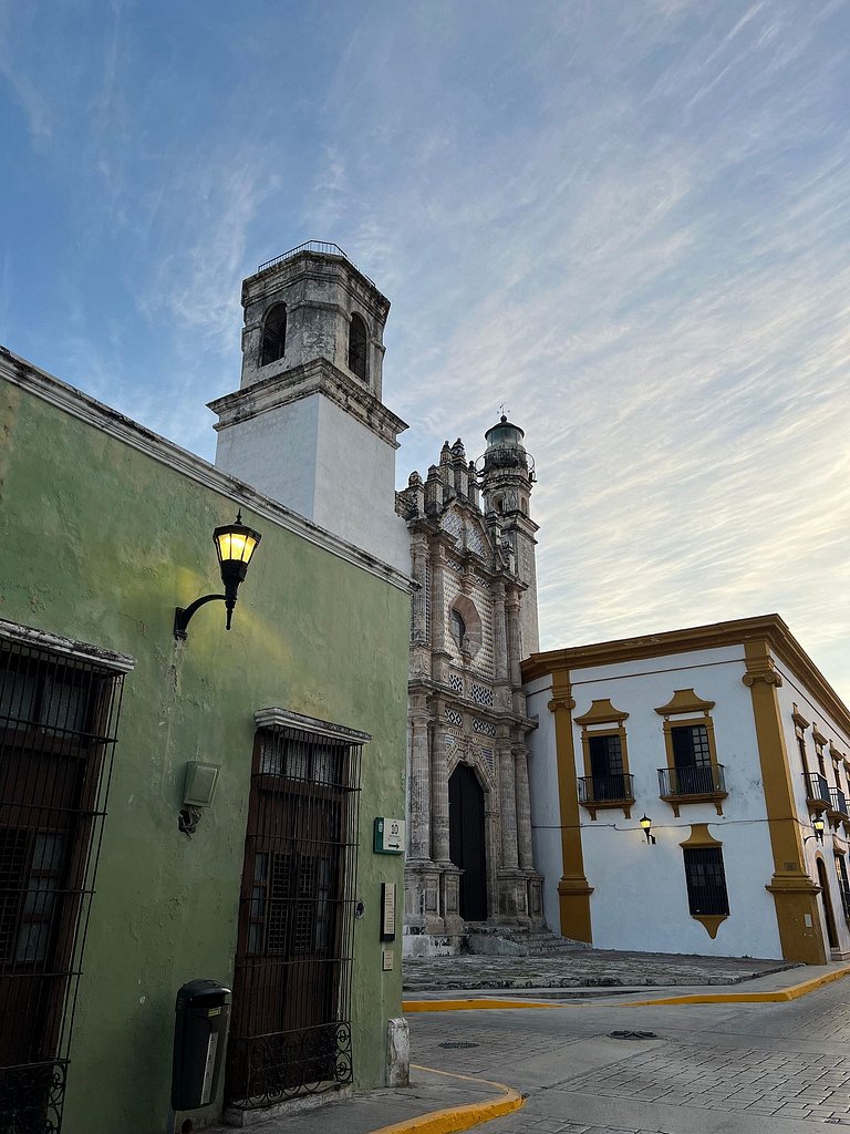 Casita de la 12 5 min a centro Campeche ideal para 2 ó 3 per